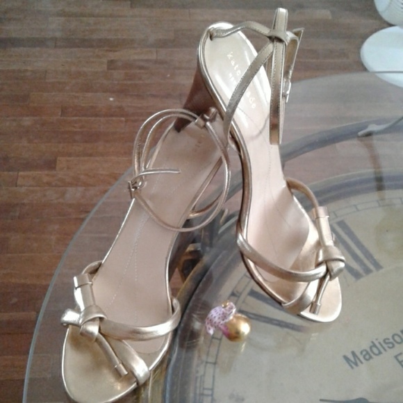 kate spade Shoes - KATE SPADE....WORN ONCE